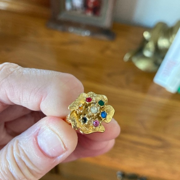 Gold Tone Floral Ring with Colorful Gems - Picture 3 of 3